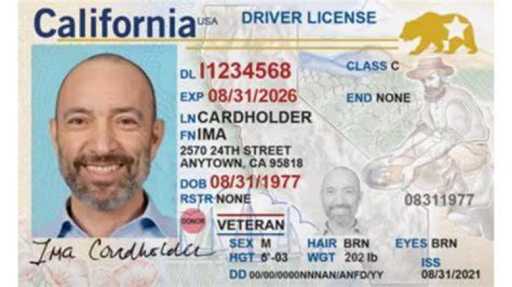 Can a 17 year old get an ID in Texas?